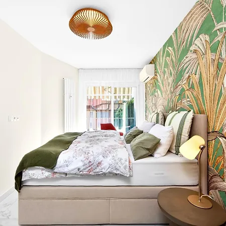 élégant Au Palais Borrigo à 50 M Du Apartamento *